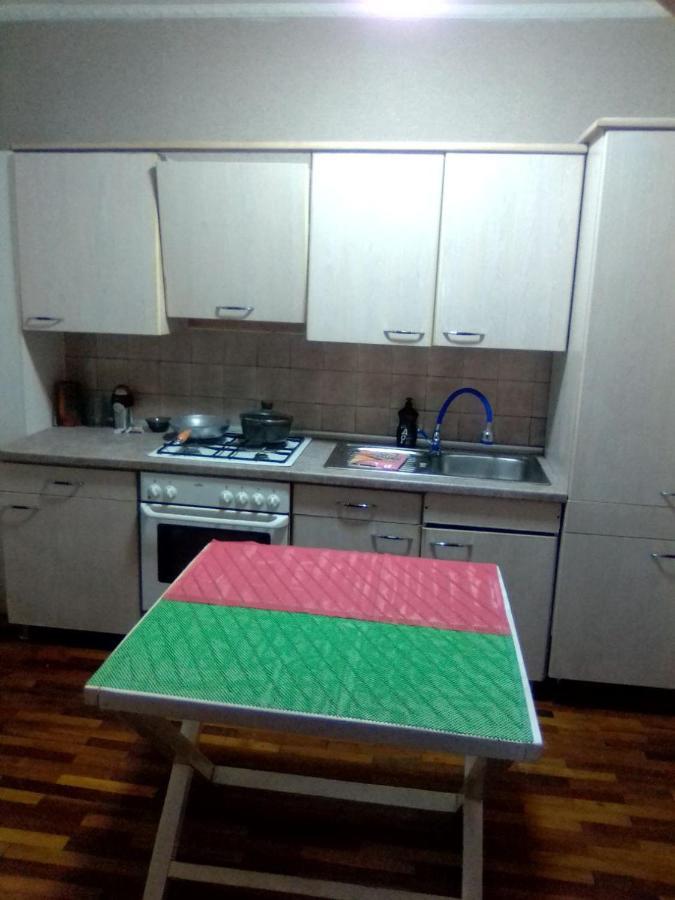 Markaz 6 Uy-122A Honadon-9 Tashkent Bagian luar foto